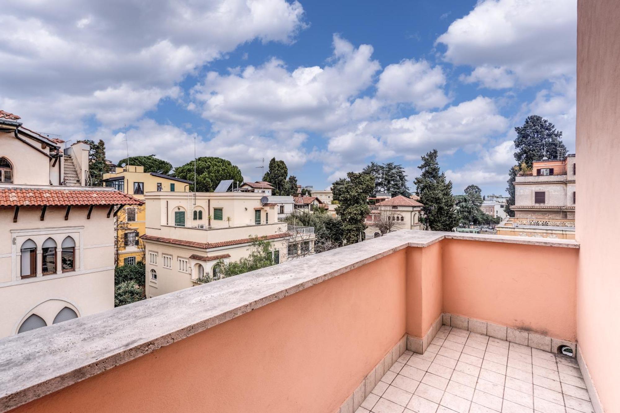 V E N E R E Apartments, Rome
